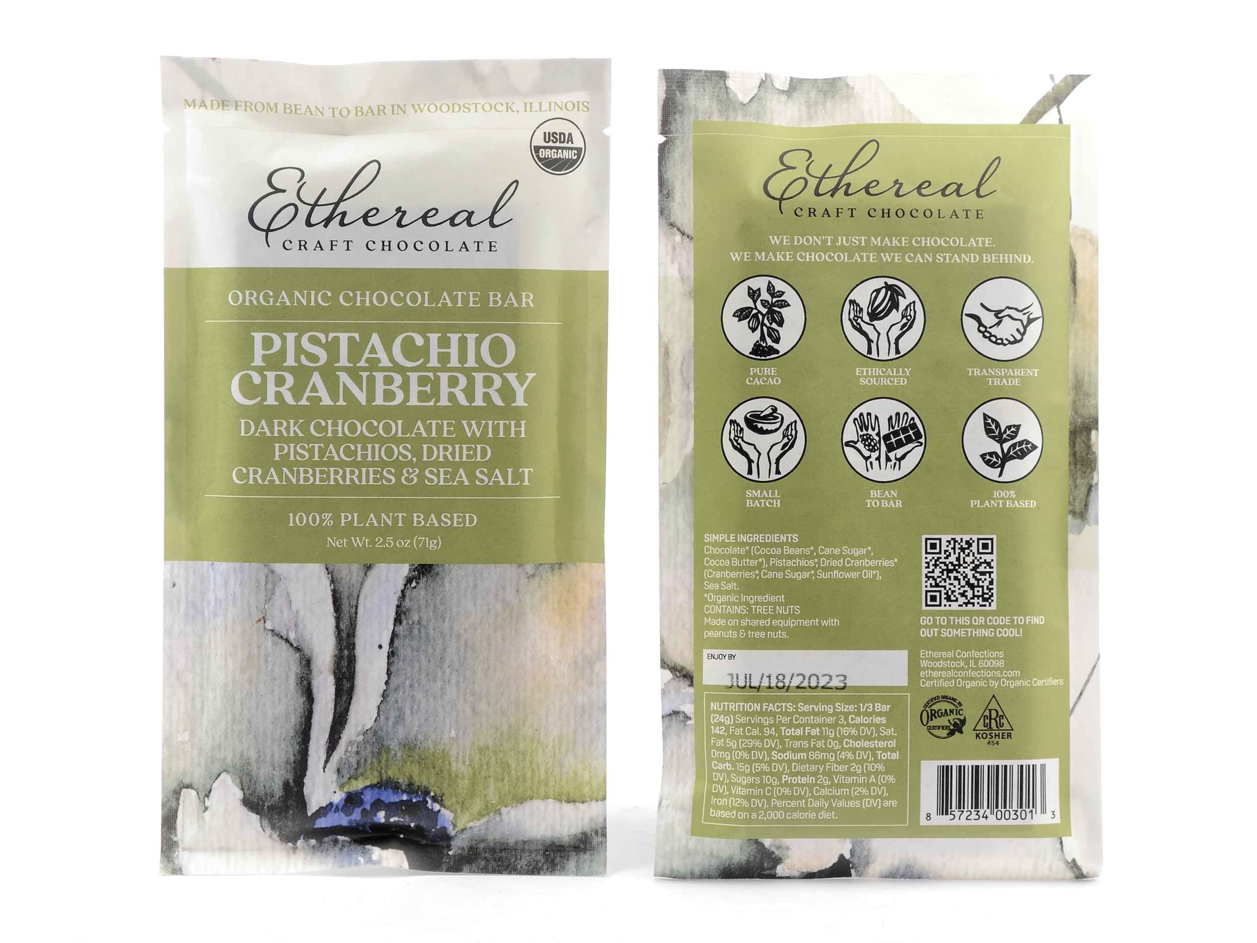 Ethereal Pistachios, Cranberries, Sea Salt 66%